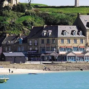 La Mere Champlain 3*, Cancale Fransa